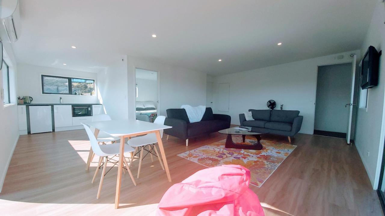 Ridge View Apartment Wanaka Bagian luar foto