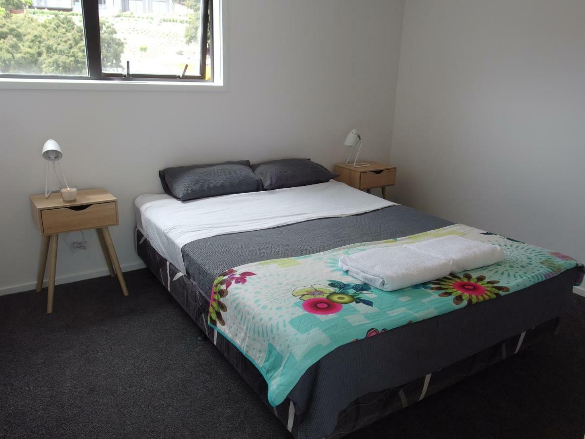 Ridge View Apartment Wanaka Bagian luar foto